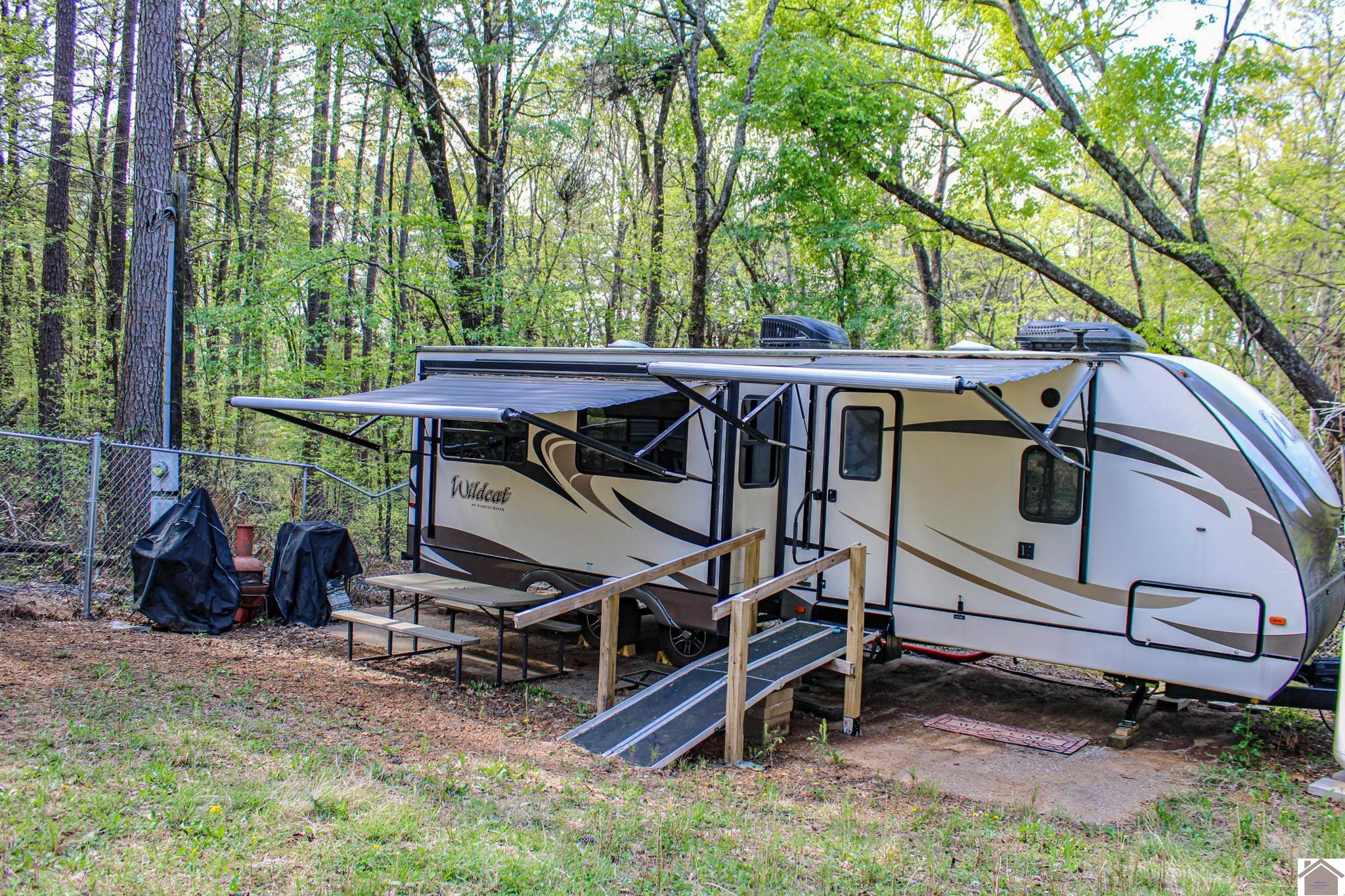 945 Ridge Road New Concord, KY 42076 - Photo 5 of 15 Camper