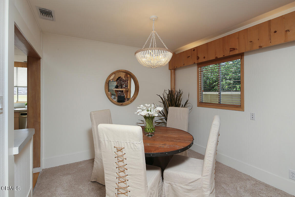 3330 Paraiso Way Glendale, CA 91214 - Photo 7 of 32 a view of a dining room with furniture window and outside view