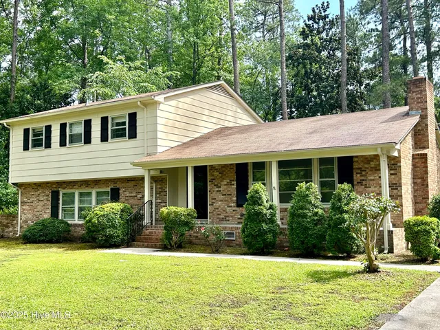 $205,000 | 1203 Franklin Avenue, Laurinburg, NC 28352