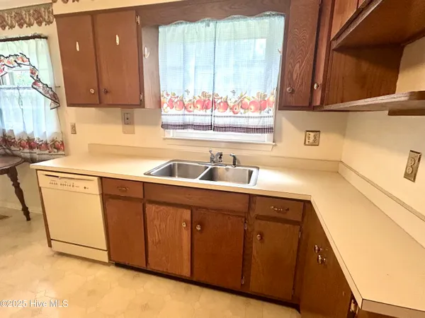 $205,000 | 1203 Franklin Avenue, Laurinburg, NC 28352