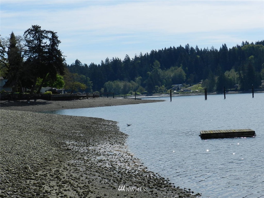 18008 Bayview Road Northwest Vaughn, WA 98394 - Photo 7 of 24