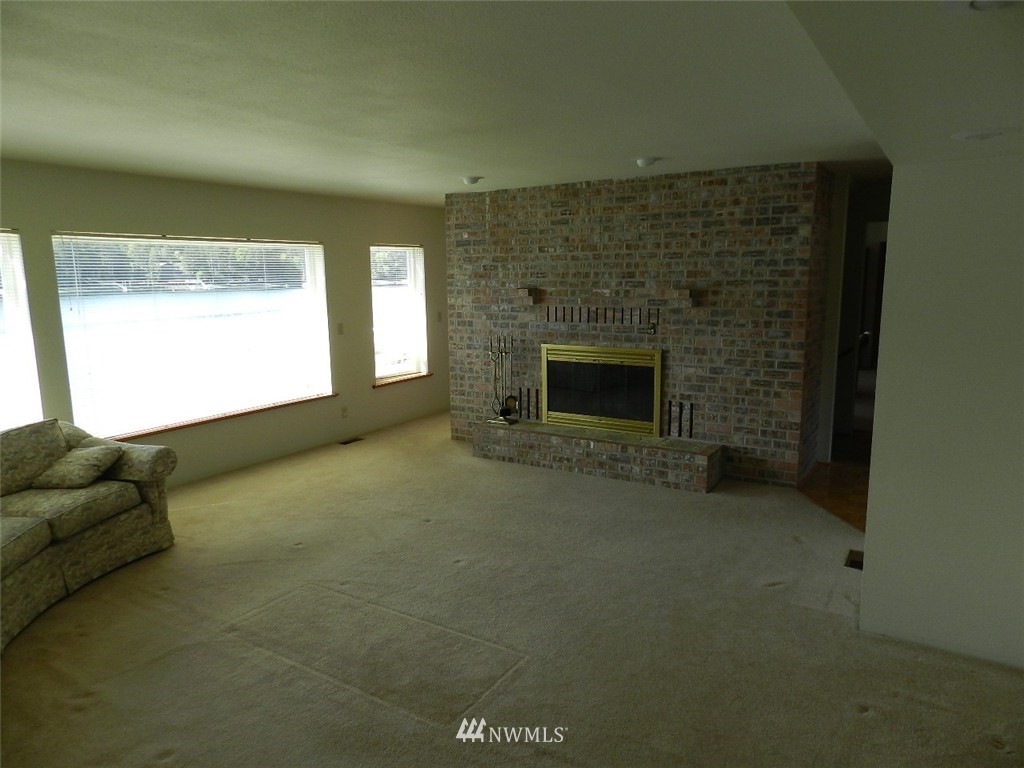18008 Bayview Road Northwest Vaughn, WA 98394 - Photo 9 of 24