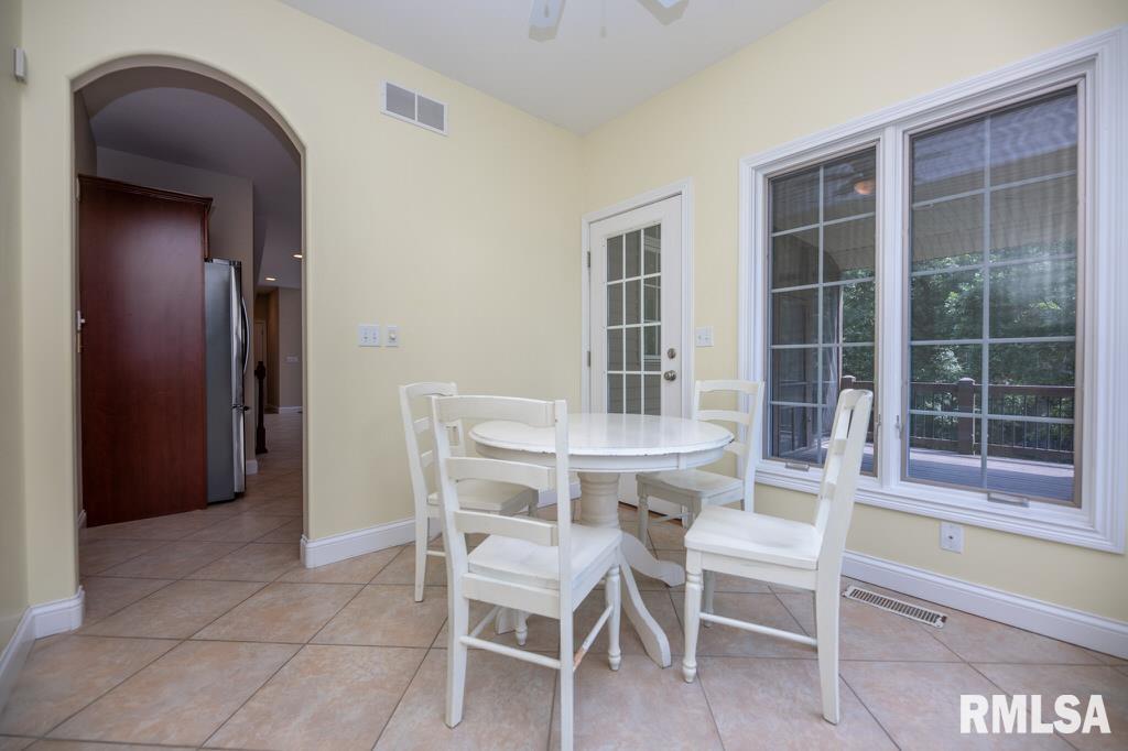 5126 North Kickapoo-Edwards Road Edwards, IL 61528 - Photo 25 of 43