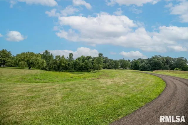 $3,500 | 5126 North Kickapoo-Edwards Road, Edwards, IL 61528