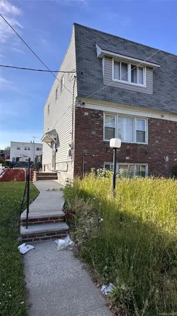 $749,000 | 10565 Avenue L | Canarsie
