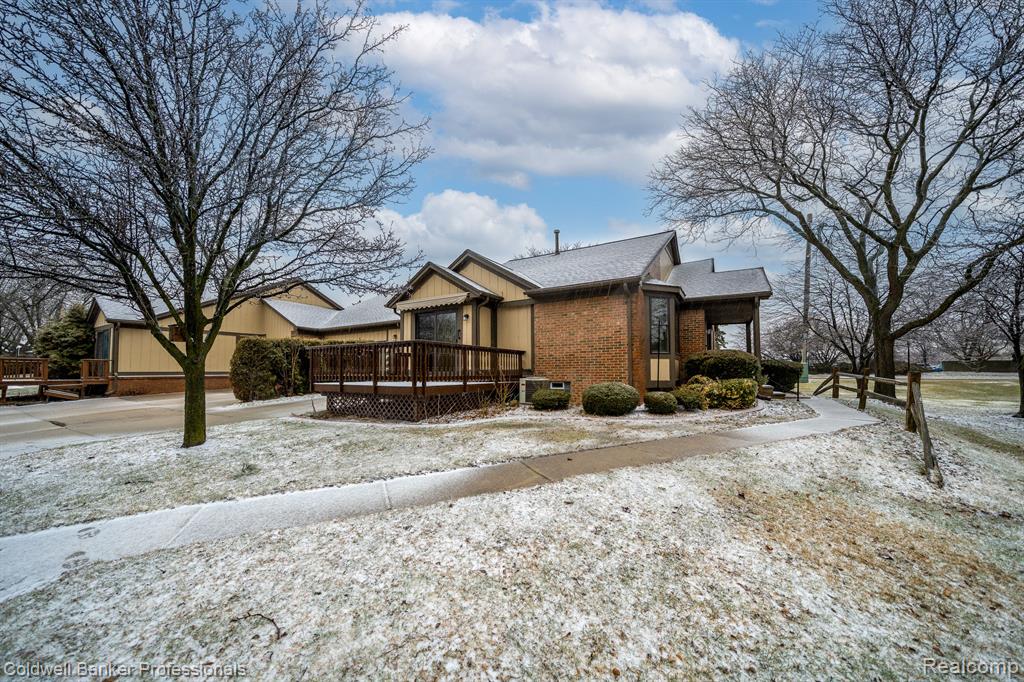 250 Meadow Bridge Drive Rochester Hills, MI 48307 - Photo 39 of 39
