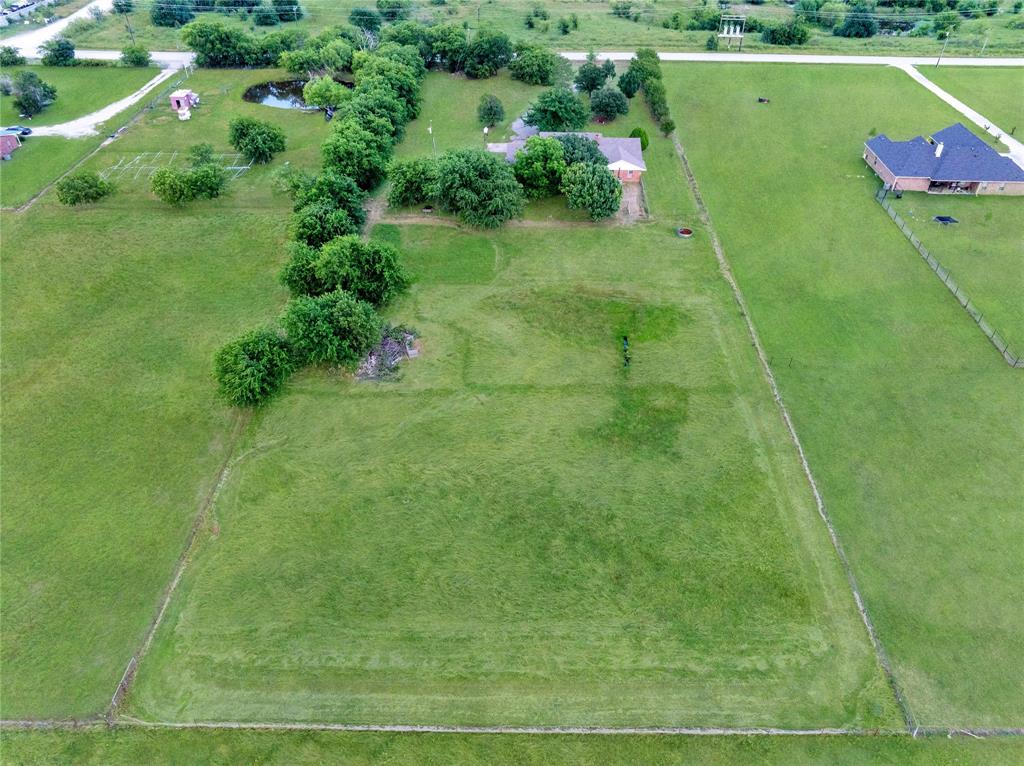 4368 Florance Road Ponder, TX 76259 - Photo 27 of 31