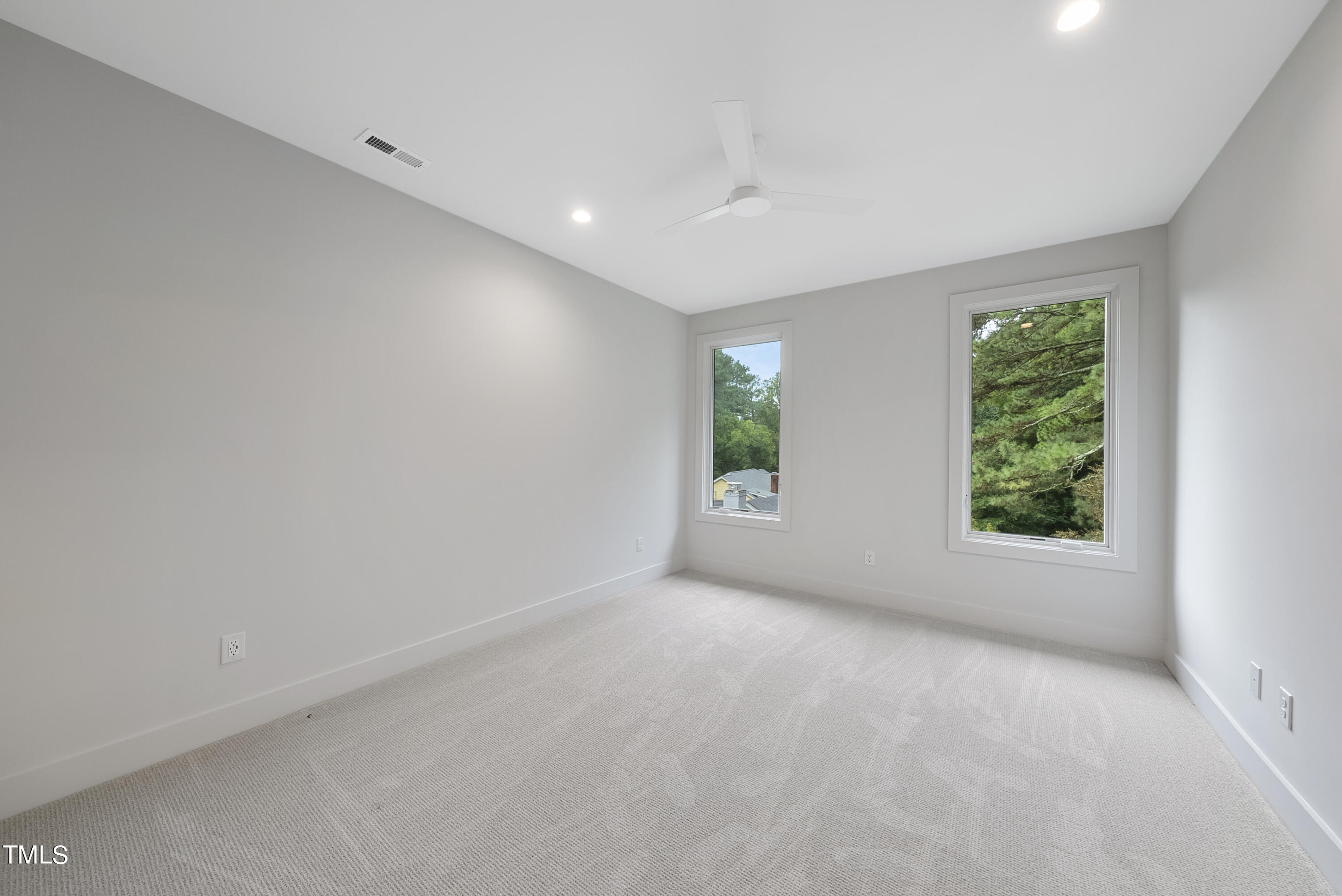 1137 Ivy Lane Raleigh, NC 27609 - Photo 26 of 49 DSC00321