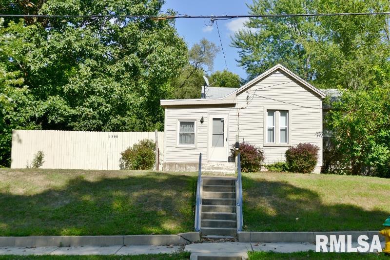 1500 North Sheridan Road Peoria, IL 61606 - Photo 1 of 16 Gallery Image 1