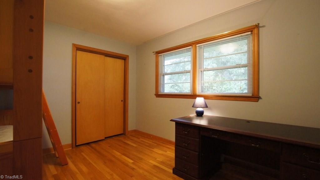 5631 Folkstone Road Pfafftown, NC 27040 - Photo 17 of 30 Gallery Image 17
