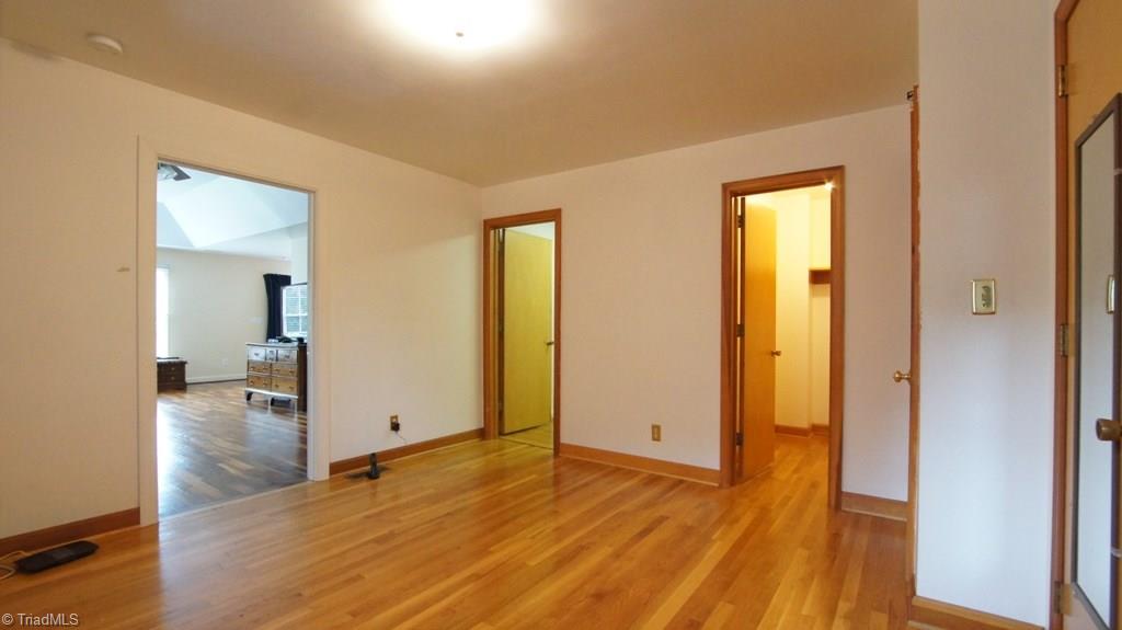 5631 Folkstone Road Pfafftown, NC 27040 - Photo 19 of 30 Gallery Image 19