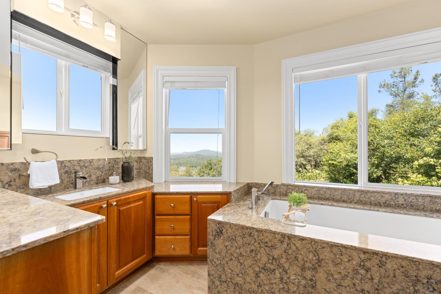 15438 Tarr Ditch Road Grass Valley, CA 95949 - Photo 64 of 87