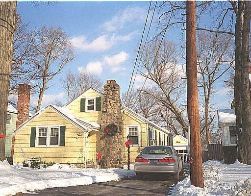 3 Woodledge Road Stamford, CT 06907 - Photo 1 of 1 Gallery Image 1