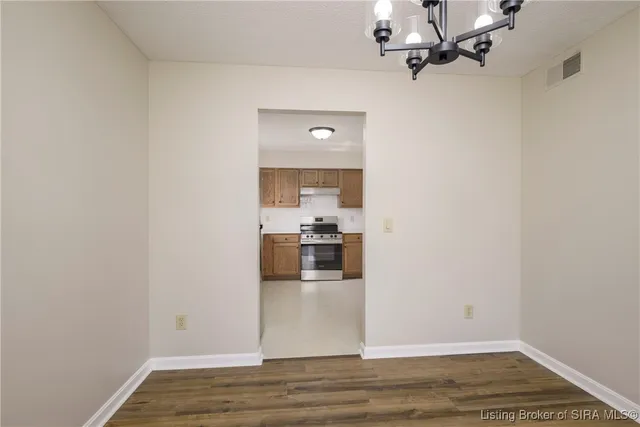 $204,900 | 1710 Charlestown New Albany Road, Unit 128, Jeffersonville, IN 47130