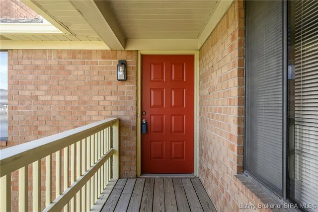 $204,900 | 1710 Charlestown New Albany Road, Unit 128, Jeffersonville, IN 47130