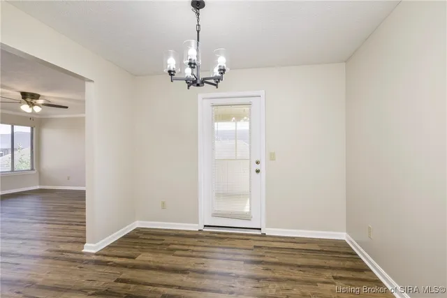 $204,900 | 1710 Charlestown New Albany Road, Unit 128, Jeffersonville, IN 47130