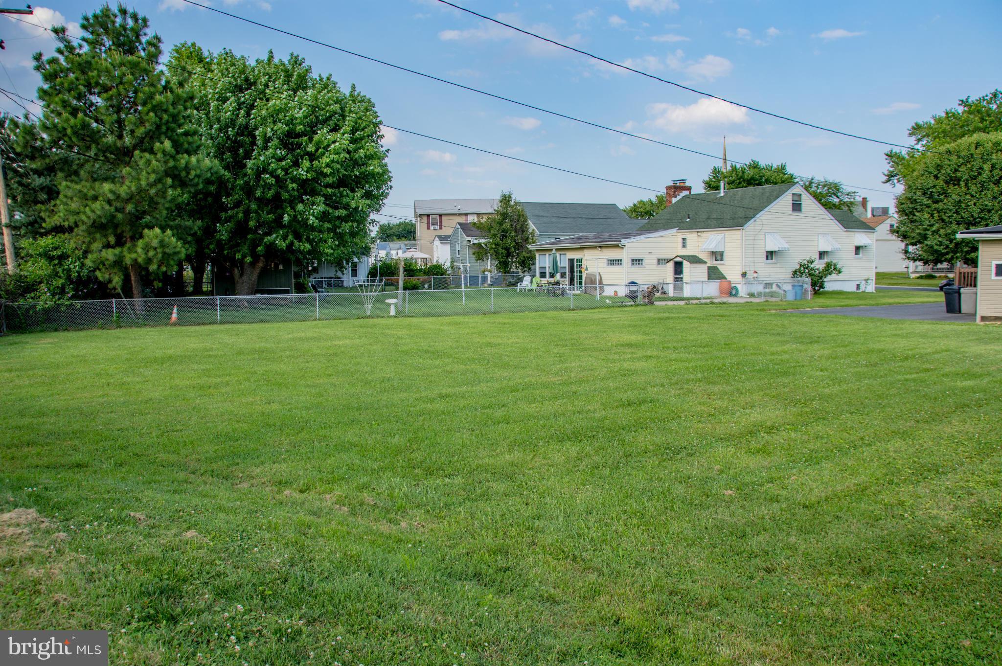 225 Oakwood Road Baltimore, MD 21222 - Photo 8 of 25 Exterior (Rear)