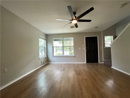 $2,295 | 7007 Alegre Pass, Austin, TX 78744