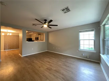 $2,295 | 7007 Alegre Pass, Austin, TX 78744