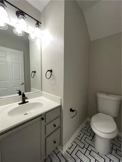 $2,295 | 7007 Alegre Pass, Austin, TX 78744