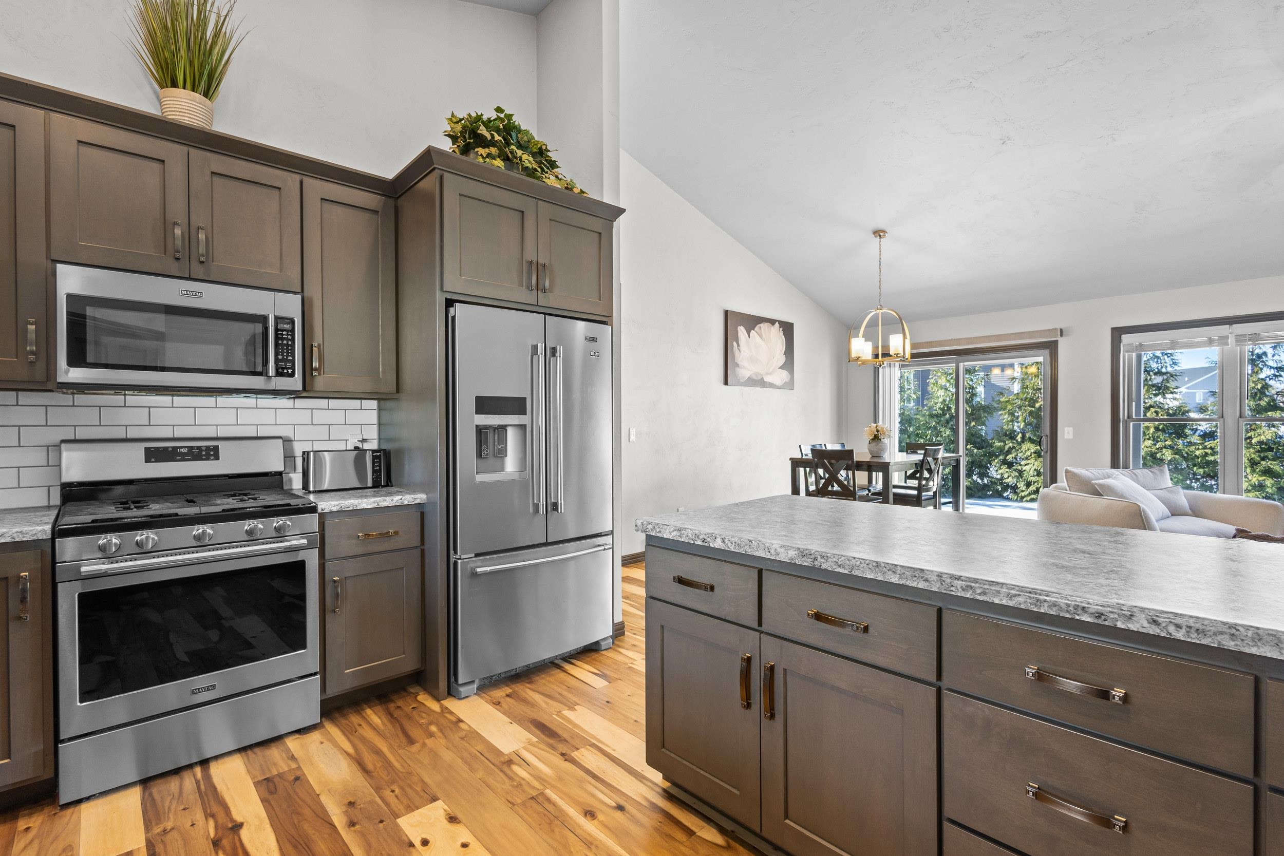 4235 North Shadywood Court Appleton, WI 54913 - Photo 11 of 41