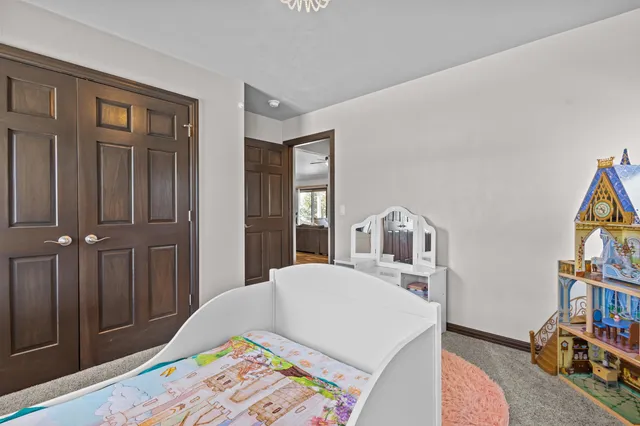 $489,900 | 4235 North Shadywood Court, Appleton, WI 54913