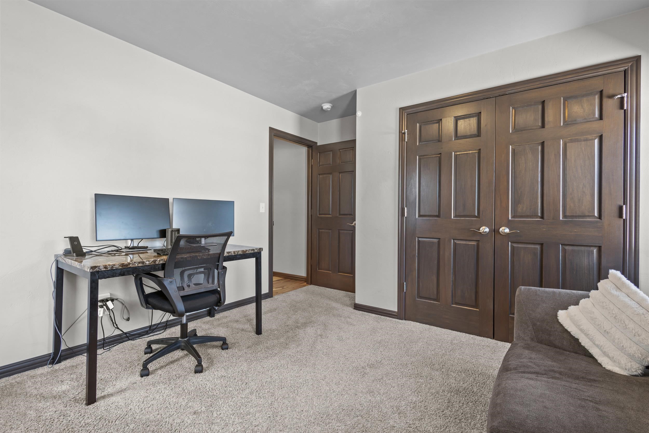 4235 North Shadywood Court Appleton, WI 54913 - Photo 21 of 41