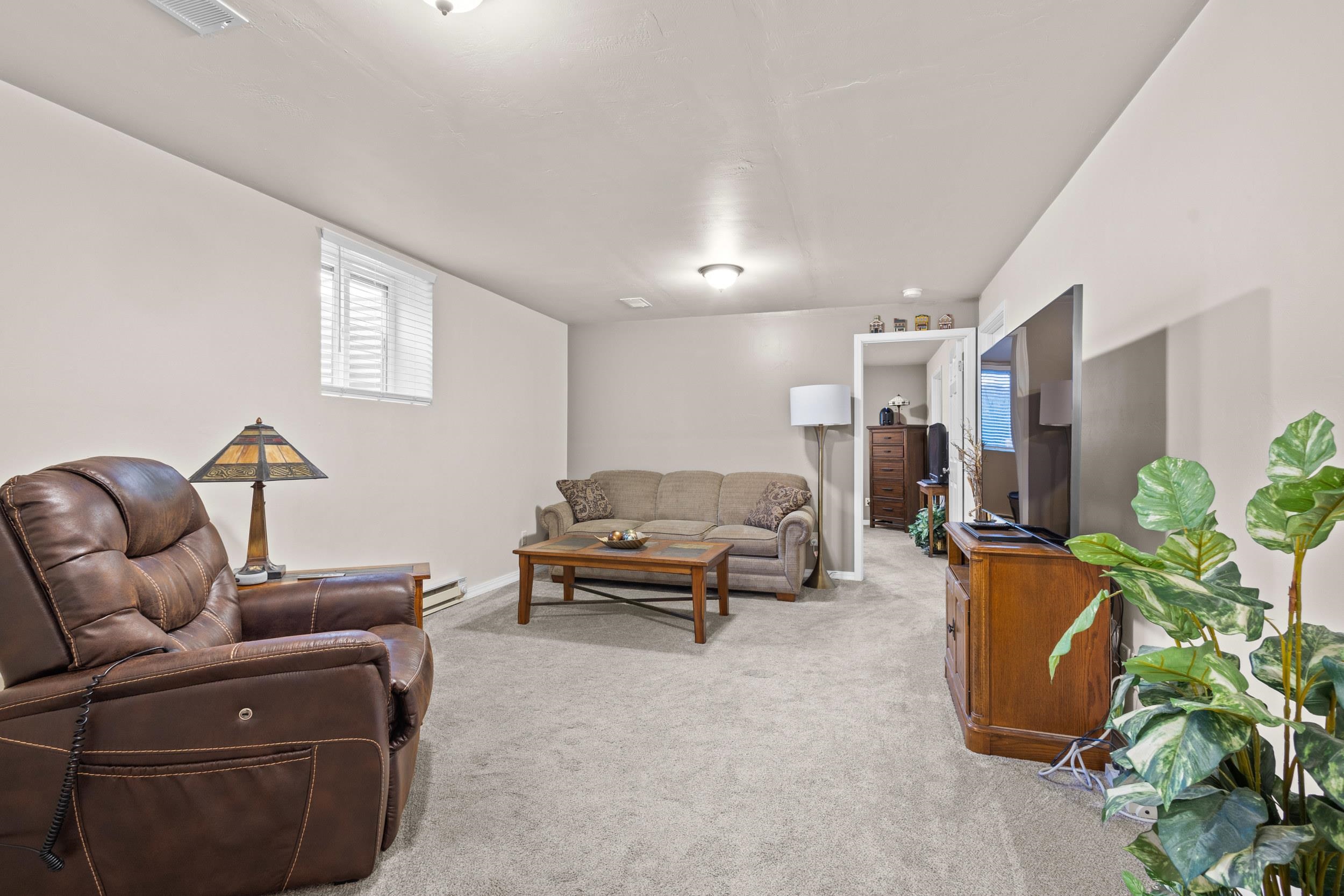 4235 North Shadywood Court Appleton, WI 54913 - Photo 23 of 41