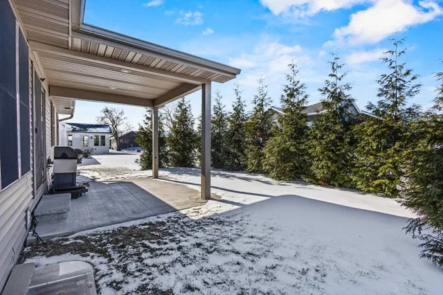 $489,900 | 4235 North Shadywood Court, Appleton, WI 54913