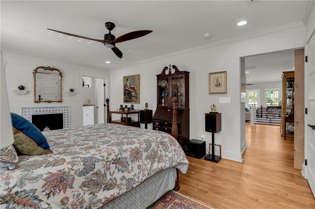 2035 Beecher Road Southwest Atlanta, GA 30310 - Photo 15 of 69