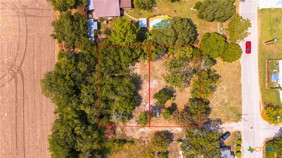 1308 Bert Street Seguin, TX 78155 - Photo 7 of 19