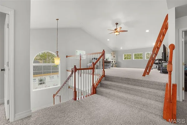 $575,000 | 31486 Hillside Drive, Foristell, MO 63348