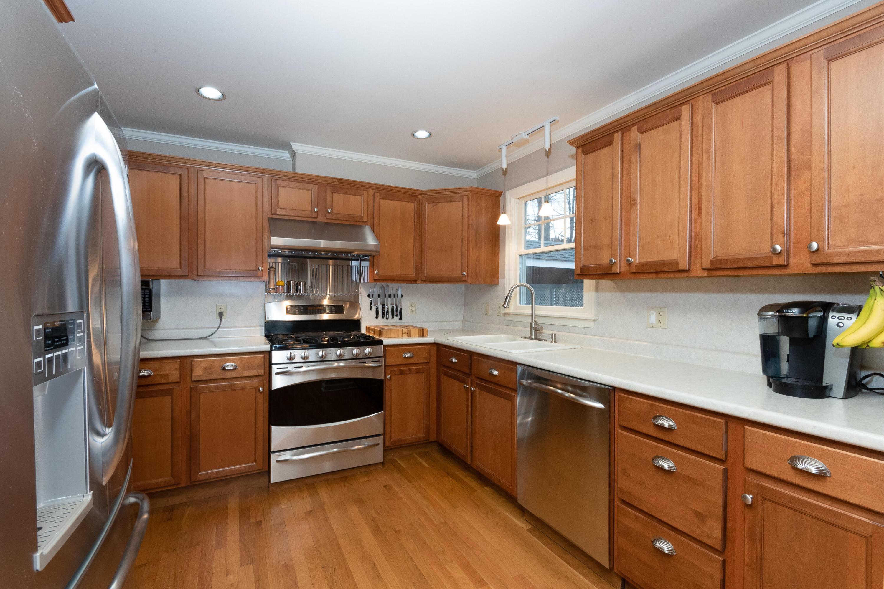 22 Priscilla Road Norwalk, CT 06850 - Photo 11 of 41 22 Priscilla Rd Norwalk CT-print-017-033