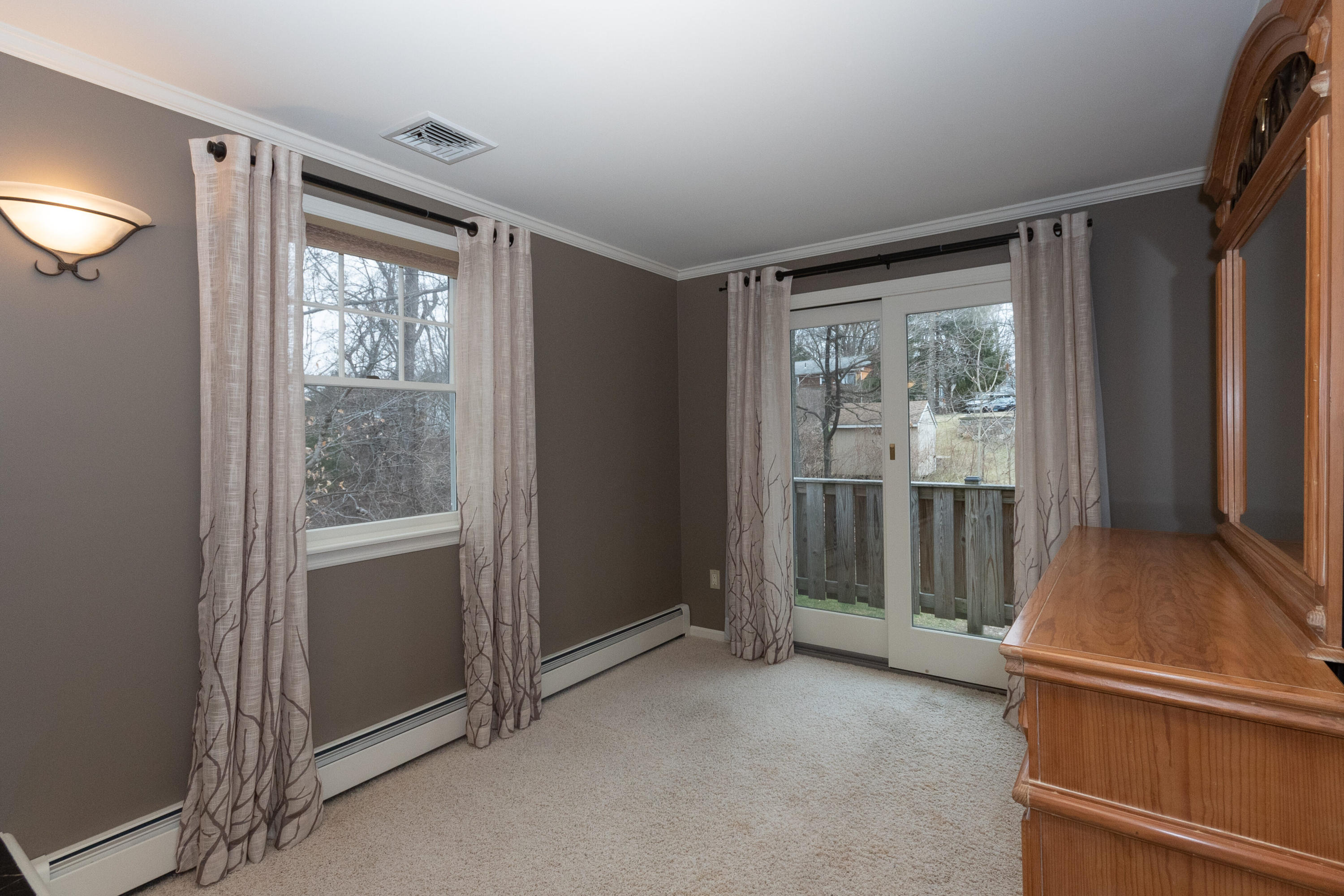 22 Priscilla Road Norwalk, CT 06850 - Photo 21 of 41 22 Priscilla Rd Norwalk CT-print-026-021