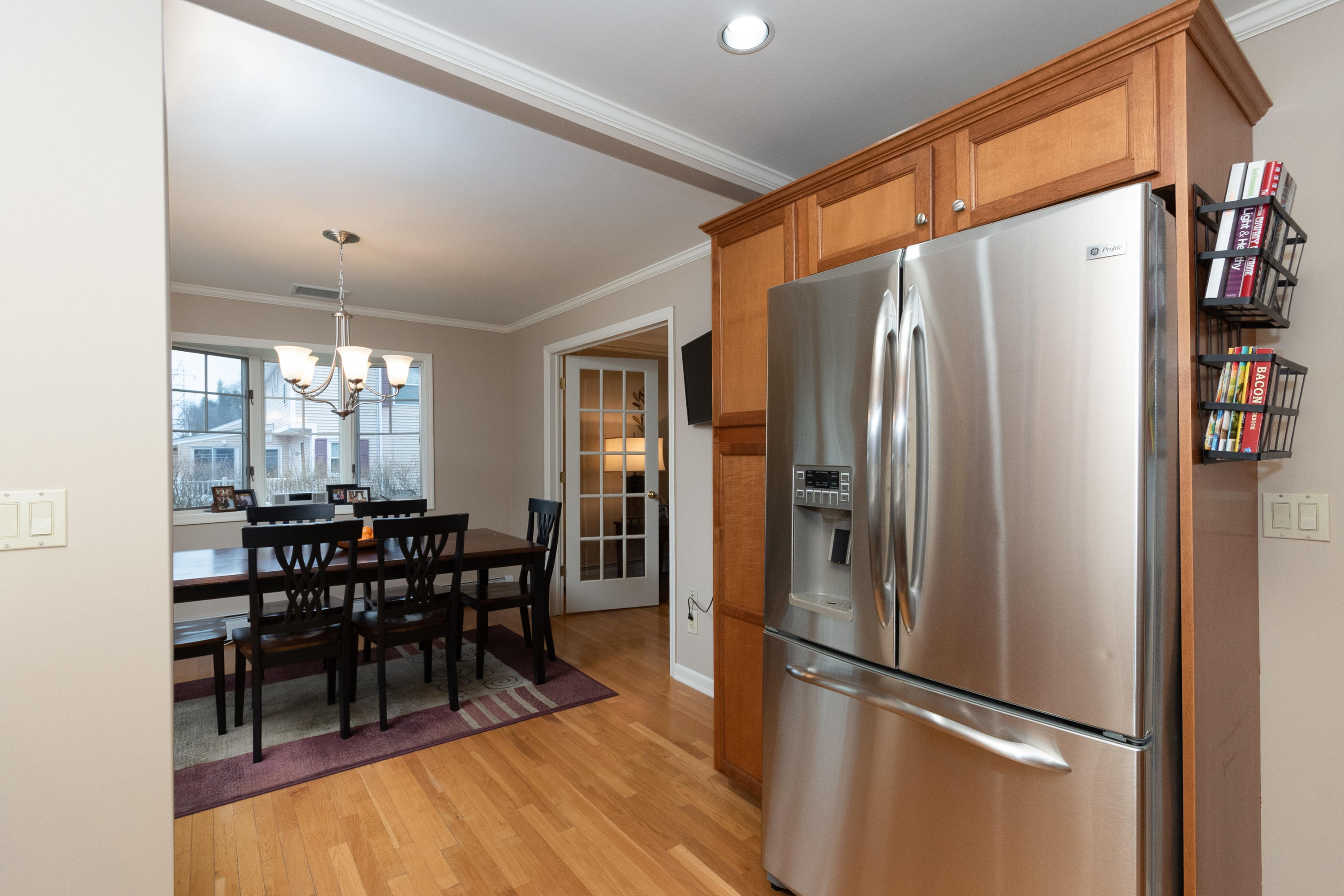 22 Priscilla Road Norwalk, CT 06850 - Photo 10 of 41 22 Priscilla Rd Norwalk CT-print-016-044