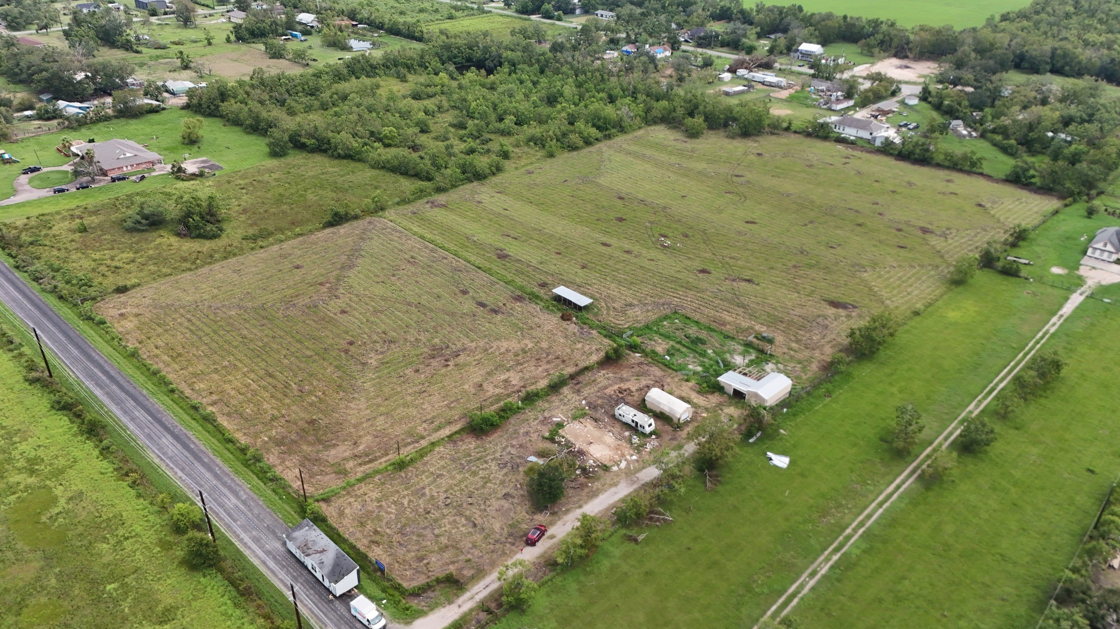 1602 County Road 62 Rosharon, TX 77583 - Photo 11 of 11 a view of a yard