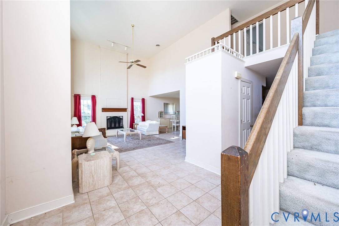 8902 Duchess Way Chesterfield, VA 23832 - Photo 7 of 34 a view of living room kitchen and entryway
