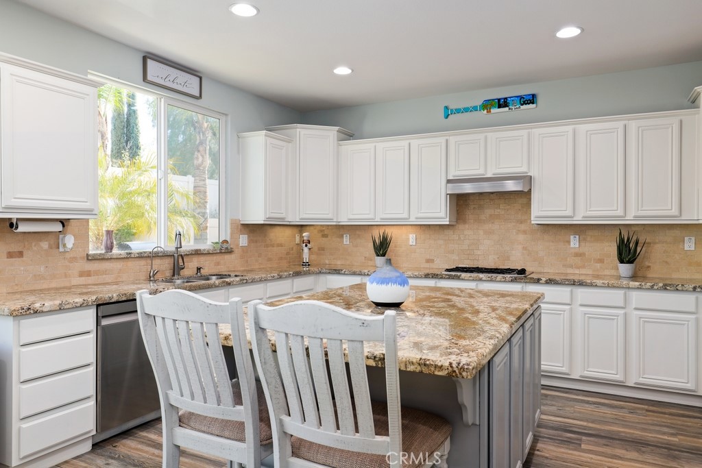 31319 Locust Court Temecula, CA 92592 - Photo 16 of 75