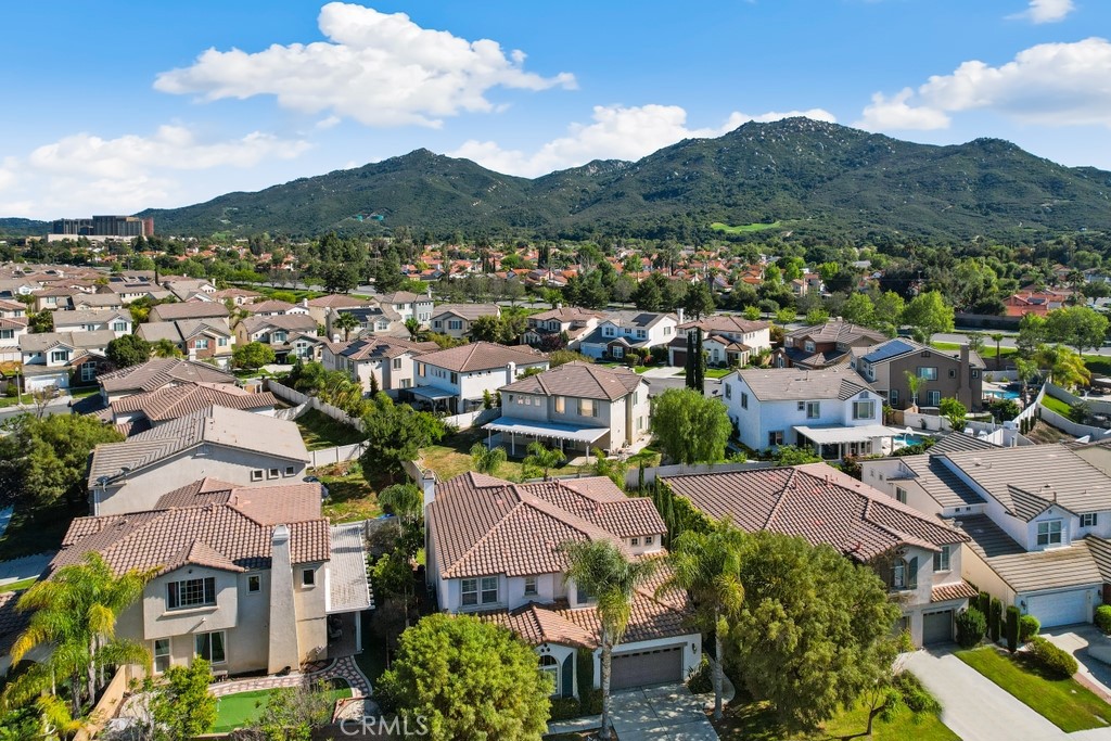 31319 Locust Court Temecula, CA 92592 - Photo 54 of 75 a view of a city with a houses