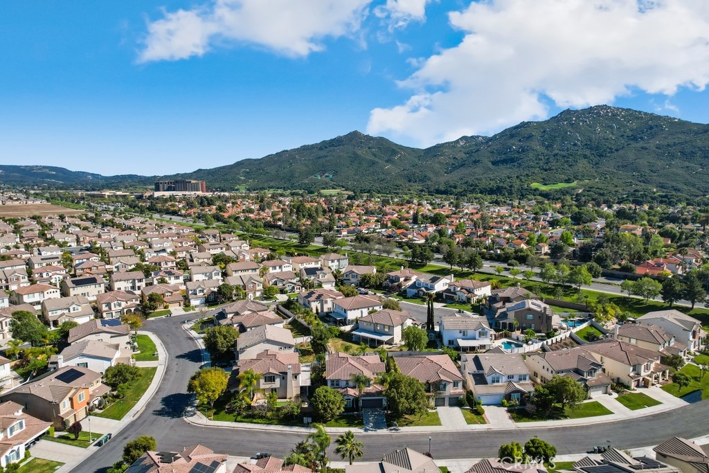 31319 Locust Court Temecula, CA 92592 - Photo 59 of 75 an aerial view of residential houses and outdoor space