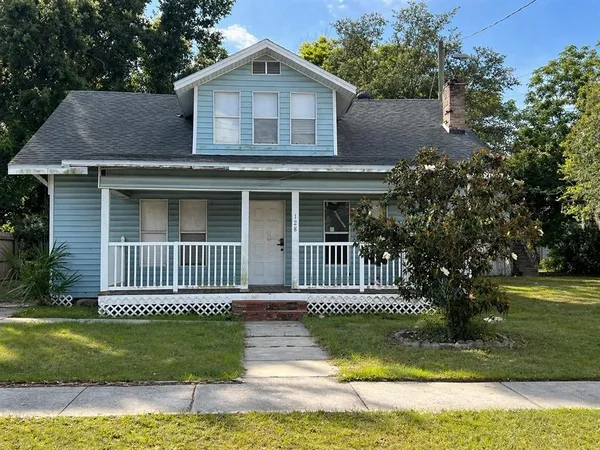 $185,000 | 128 Ave D Southwest, Winter Haven, FL 33880