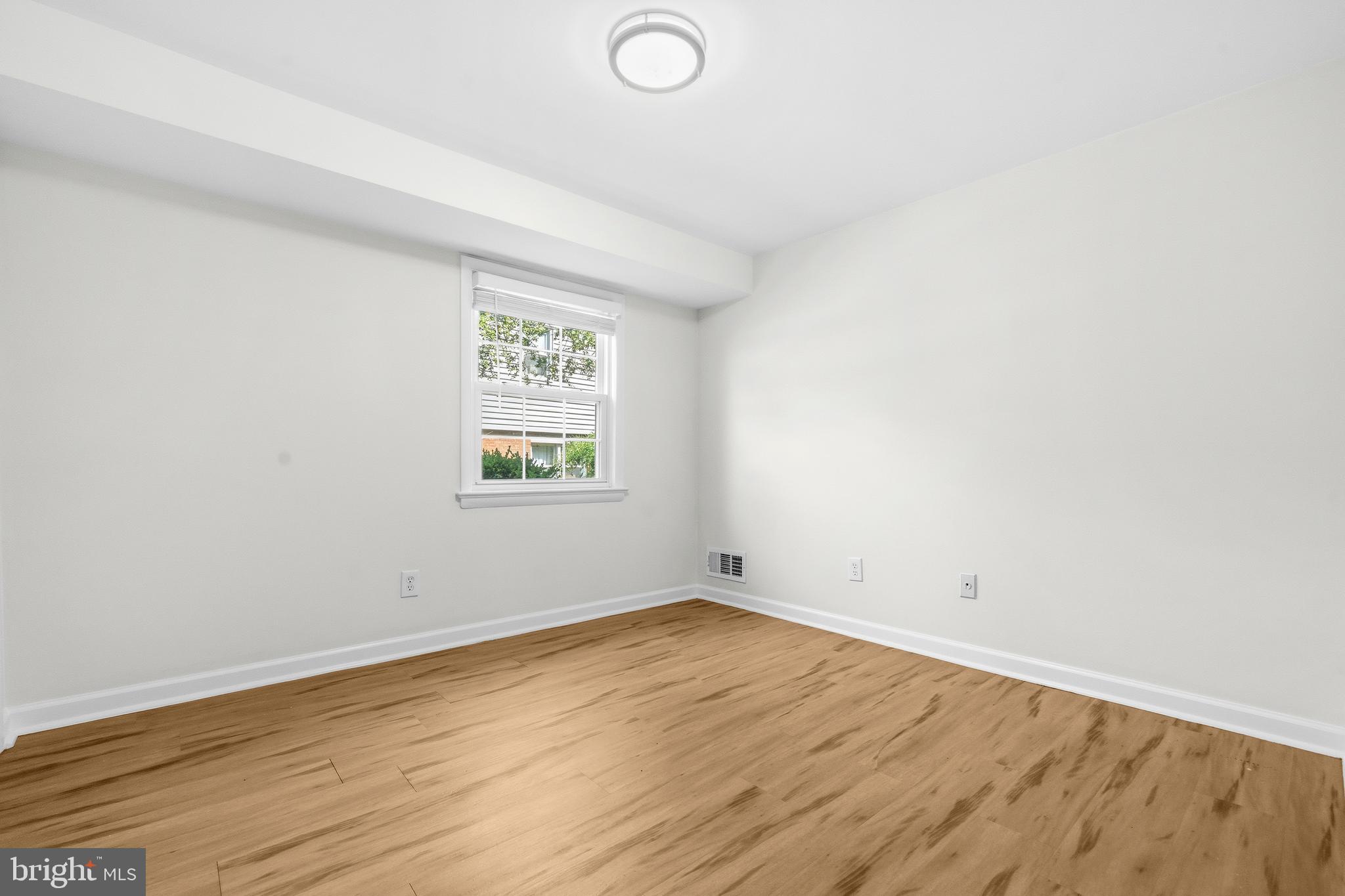 10802 Meadowhill Road Silver Spring, MD 20901 - Photo 41 of 60 Gallery Image 41
