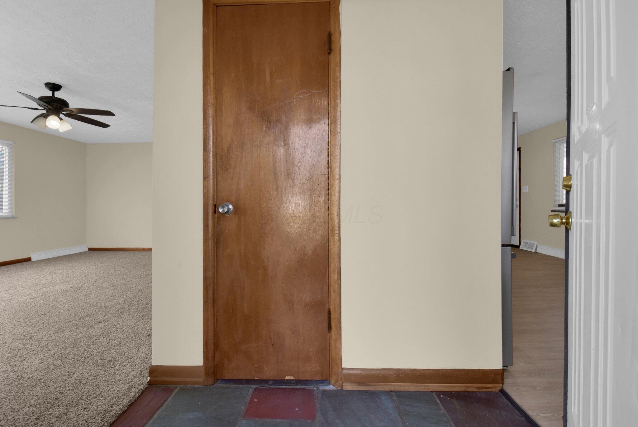 3529 Eakin Road Columbus, OH 43204 - Photo 8 of 37 8-web-or-mls-3529-eakin-rd