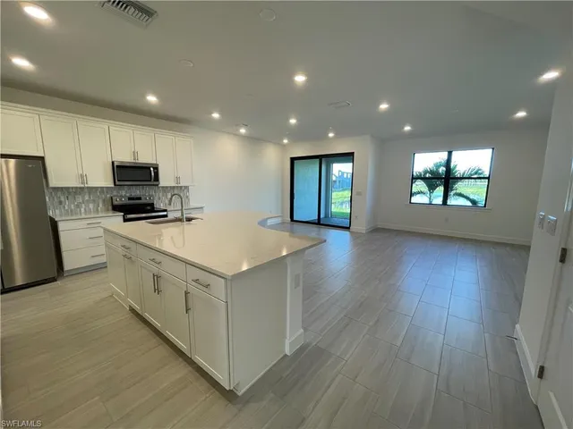 $3,200 | 4149 Sonoma Oaks Circle, Naples, FL 34119