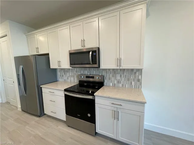 $3,200 | 4149 Sonoma Oaks Circle, Naples, FL 34119