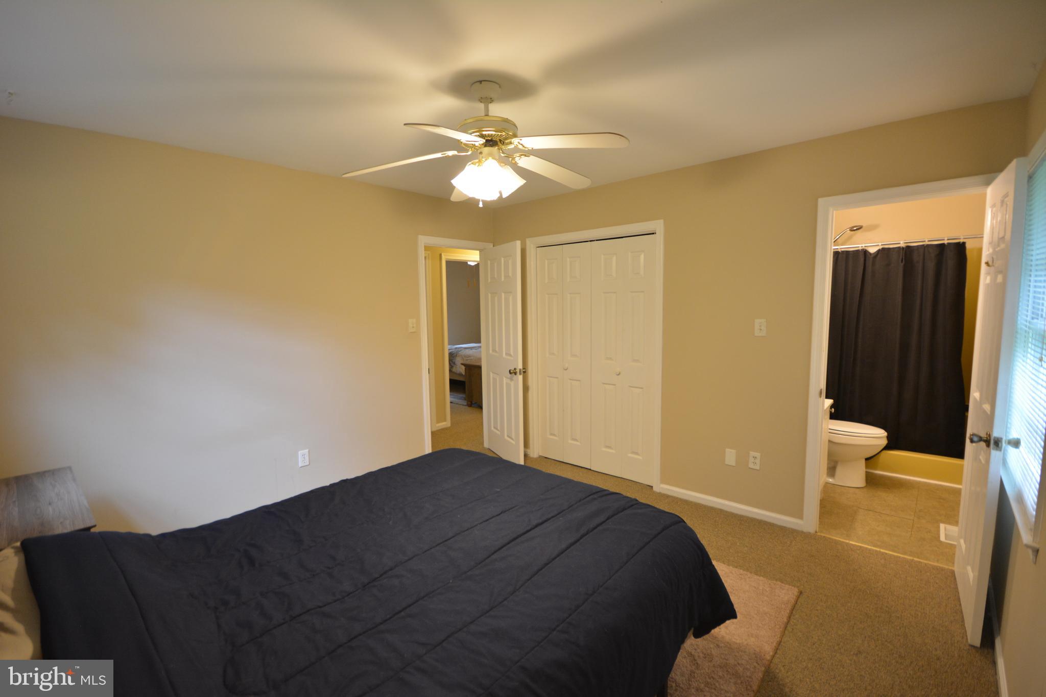 5534 Old Bust Head Road Broad Run, VA 20137 - Photo 23 of 32 Master bedroom (reverse angle).
