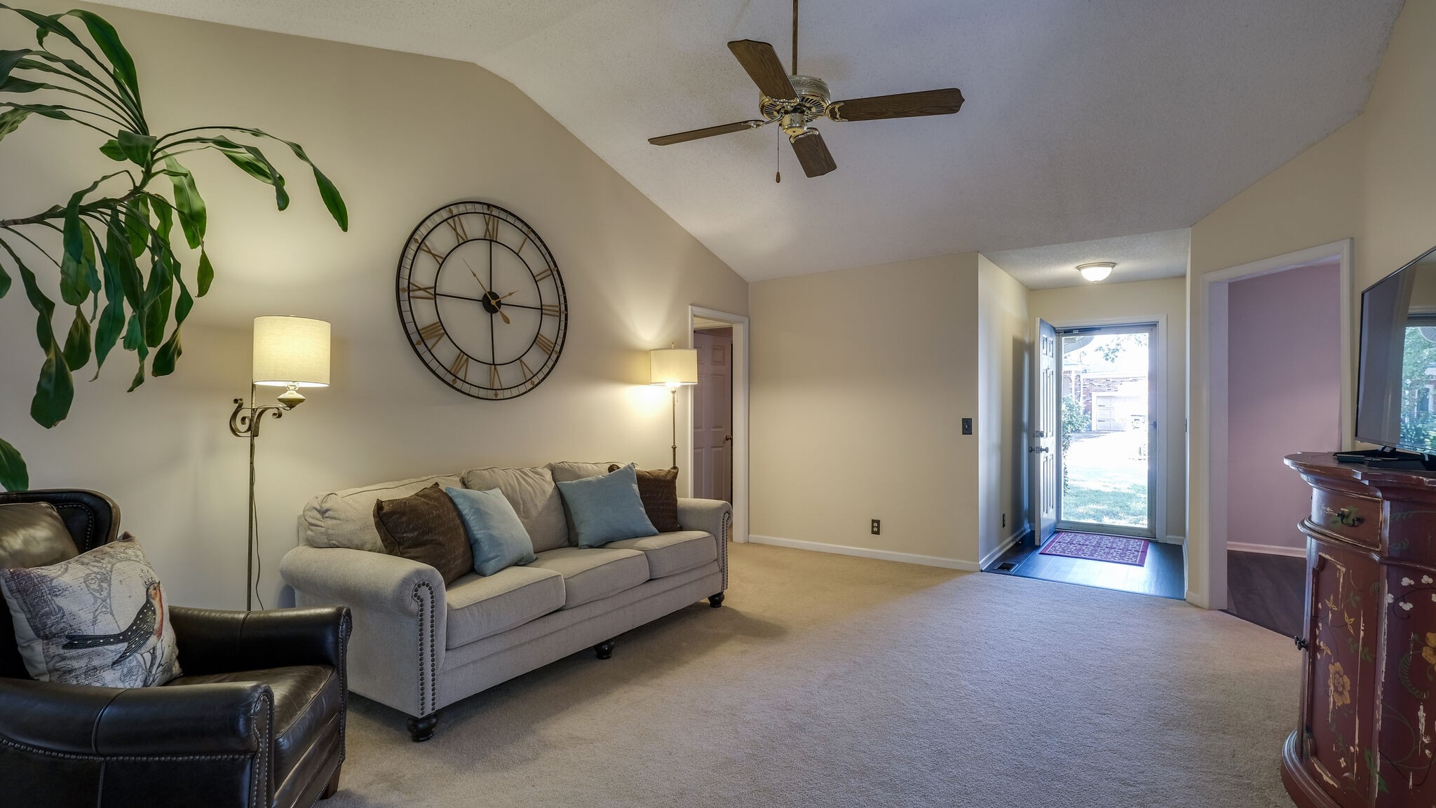 1452 Hunters Branch Road Antioch, TN 37013 - Photo 5 of 20 Gallery Image 5