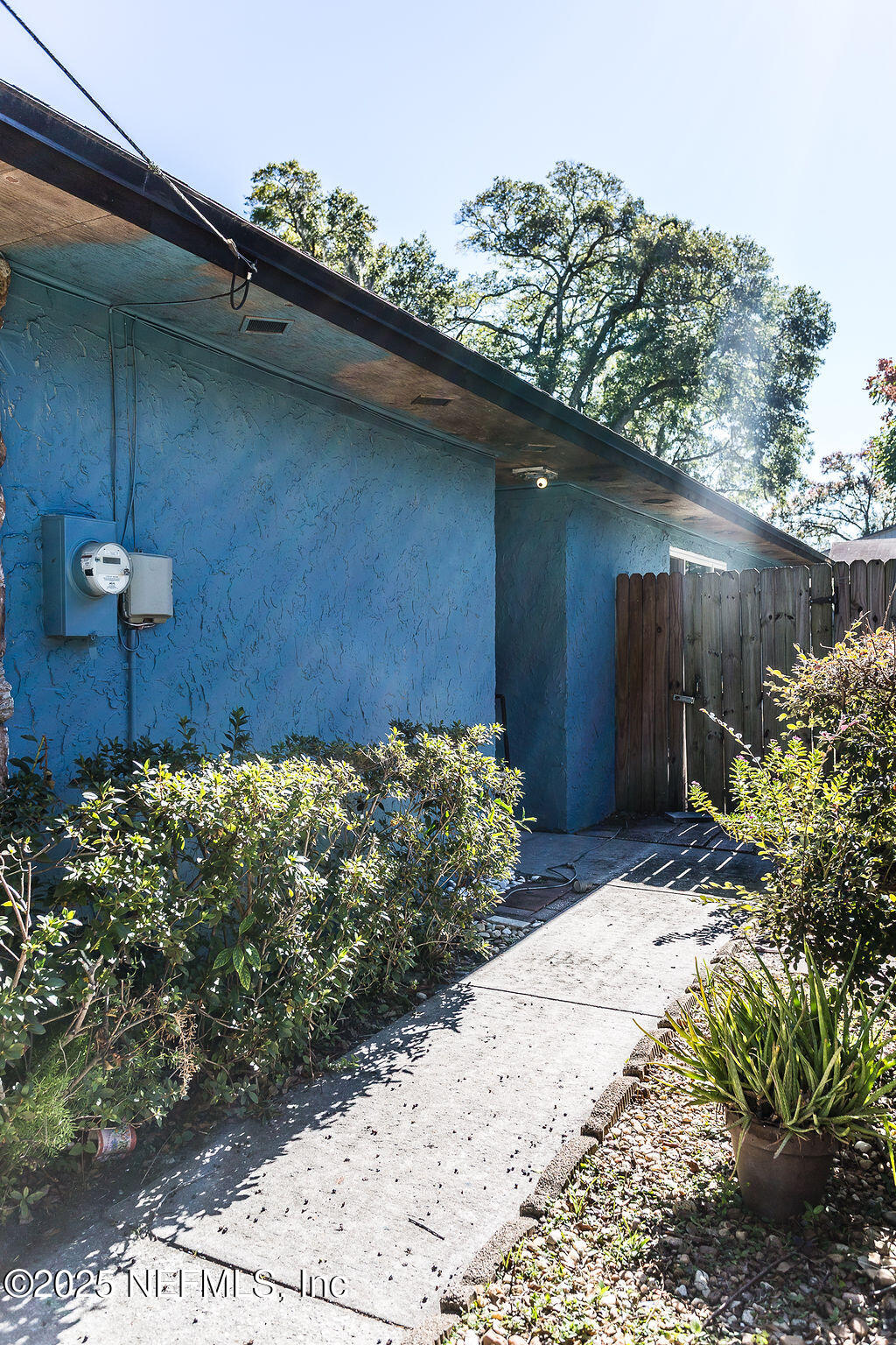 5328 Arlington Road Jacksonville, FL 32211 - Photo 3 of 16 a front view of a house