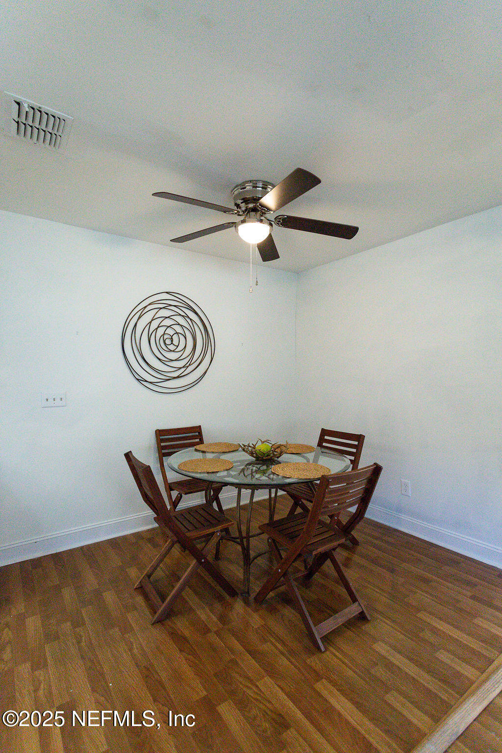 5328 Arlington Road Jacksonville, FL 32211 - Photo 5 of 16 a view of a workspace with furniture