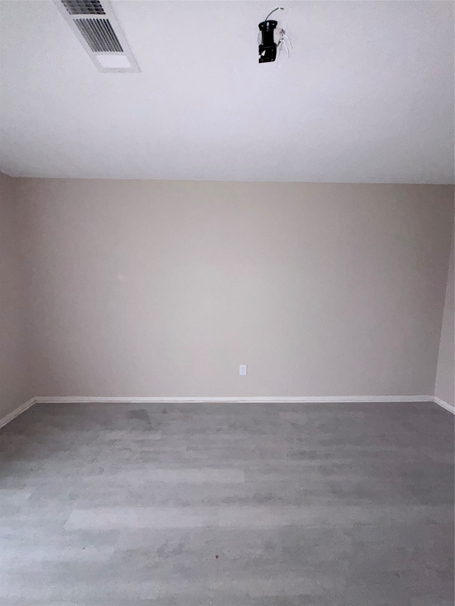4031 Marchant Road Houston, TX 77047 - Photo 4 of 13